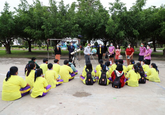 ภาพกิจกรรม  คณะวิทยาศาสตร์และเทคโนโลยี จัดกิจกรรมค่ายวิทยาศาสตร์สัญจร ปีการศึกษา 2565  โรงเรียนทุ่งโพธิ์ทะเลพิทยา