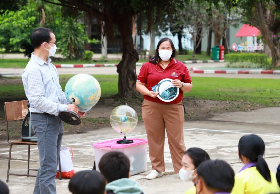 ภาพกิจกรรม  คณะวิทยาศาสตร์และเทคโนโลยี จัดกิจกรรมค่ายวิทยาศาสตร์สัญจร ปีการศึกษา 2565  โรงเรียนทุ่งโพธิ์ทะเลพิทยา