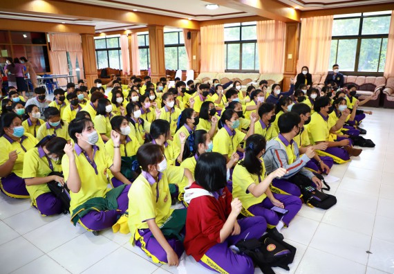 ภาพกิจกรรม  คณะวิทยาศาสตร์และเทคโนโลยี จัดกิจกรรมค่ายวิทยาศาสตร์สัญจร ปีการศึกษา 2565  โรงเรียนทุ่งโพธิ์ทะเลพิทยา