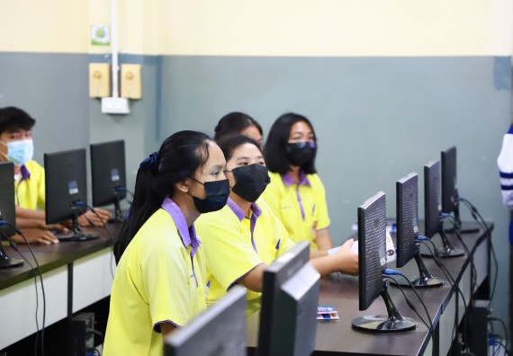 ภาพกิจกรรม  คณะวิทยาศาสตร์และเทคโนโลยี จัดกิจกรรมค่ายวิทยาศาสตร์สัญจร ปีการศึกษา 2565  โรงเรียนทุ่งโพธิ์ทะเลพิทยา