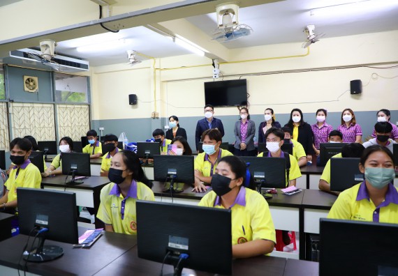 ภาพกิจกรรม  คณะวิทยาศาสตร์และเทคโนโลยี จัดกิจกรรมค่ายวิทยาศาสตร์สัญจร ปีการศึกษา 2565  โรงเรียนทุ่งโพธิ์ทะเลพิทยา