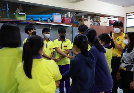 ภาพกิจกรรม  คณะวิทยาศาสตร์และเทคโนโลยี จัดกิจกรรมค่ายวิทยาศาสตร์สัญจร ปีการศึกษา 2565  โรงเรียนทุ่งโพธิ์ทะเลพิทยา