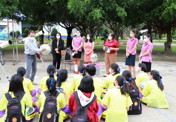 ภาพกิจกรรม  คณะวิทยาศาสตร์และเทคโนโลยี จัดกิจกรรมค่ายวิทยาศาสตร์สัญจร ปีการศึกษา 2565  โรงเรียนทุ่งโพธิ์ทะเลพิทยา