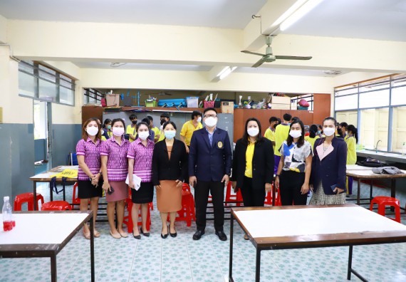 ภาพกิจกรรม  คณะวิทยาศาสตร์และเทคโนโลยี จัดกิจกรรมค่ายวิทยาศาสตร์สัญจร ปีการศึกษา 2565  โรงเรียนทุ่งโพธิ์ทะเลพิทยา