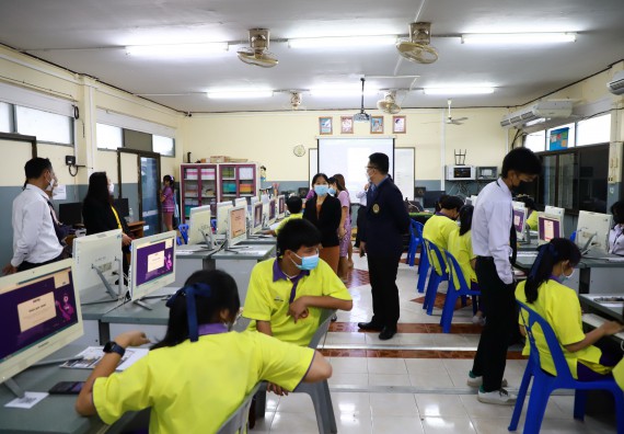 ภาพกิจกรรม  คณะวิทยาศาสตร์และเทคโนโลยี จัดกิจกรรมค่ายวิทยาศาสตร์สัญจร ปีการศึกษา 2565  โรงเรียนทุ่งโพธิ์ทะเลพิทยา