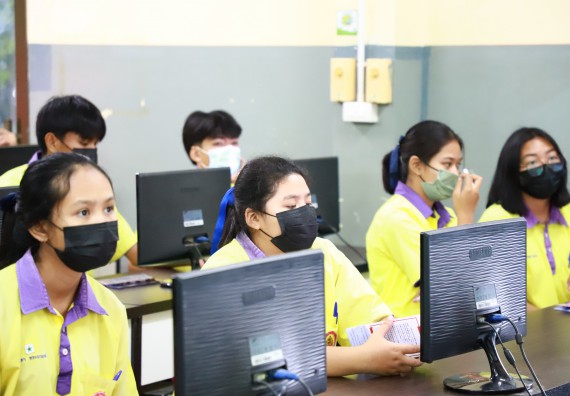 ภาพกิจกรรม  คณะวิทยาศาสตร์และเทคโนโลยี จัดกิจกรรมค่ายวิทยาศาสตร์สัญจร ปีการศึกษา 2565  โรงเรียนทุ่งโพธิ์ทะเลพิทยา