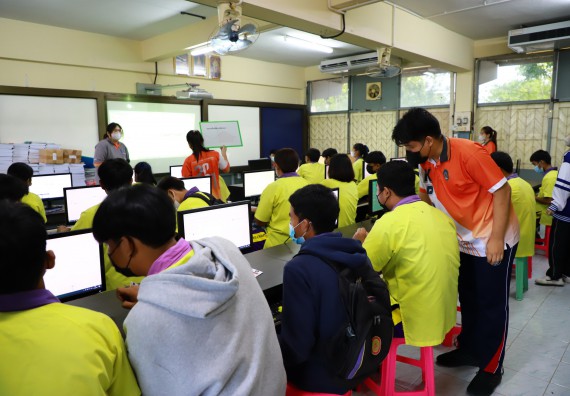 ภาพกิจกรรม  คณะวิทยาศาสตร์และเทคโนโลยี จัดกิจกรรมค่ายวิทยาศาสตร์สัญจร ปีการศึกษา 2565  โรงเรียนทุ่งโพธิ์ทะเลพิทยา