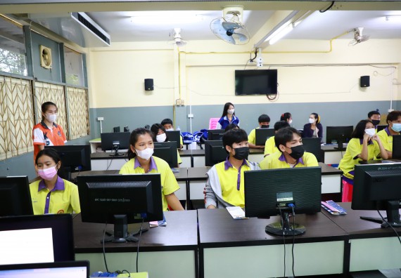 ภาพกิจกรรม  คณะวิทยาศาสตร์และเทคโนโลยี จัดกิจกรรมค่ายวิทยาศาสตร์สัญจร ปีการศึกษา 2565  โรงเรียนทุ่งโพธิ์ทะเลพิทยา