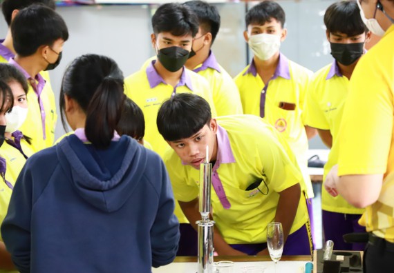 ภาพกิจกรรม  คณะวิทยาศาสตร์และเทคโนโลยี จัดกิจกรรมค่ายวิทยาศาสตร์สัญจร ปีการศึกษา 2565  โรงเรียนทุ่งโพธิ์ทะเลพิทยา