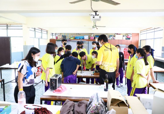 ภาพกิจกรรม  คณะวิทยาศาสตร์และเทคโนโลยี จัดกิจกรรมค่ายวิทยาศาสตร์สัญจร ปีการศึกษา 2565  โรงเรียนทุ่งโพธิ์ทะเลพิทยา