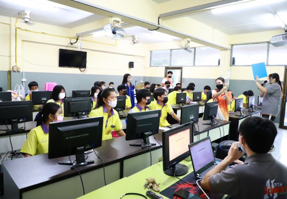 ภาพกิจกรรม  คณะวิทยาศาสตร์และเทคโนโลยี จัดกิจกรรมค่ายวิทยาศาสตร์สัญจร ปีการศึกษา 2565  โรงเรียนทุ่งโพธิ์ทะเลพิทยา