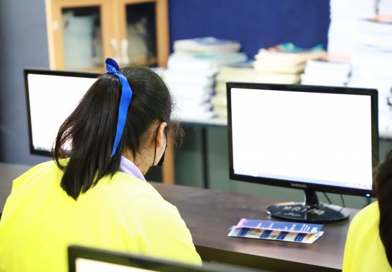 ภาพกิจกรรม  คณะวิทยาศาสตร์และเทคโนโลยี จัดกิจกรรมค่ายวิทยาศาสตร์สัญจร ปีการศึกษา 2565  โรงเรียนทุ่งโพธิ์ทะเลพิทยา