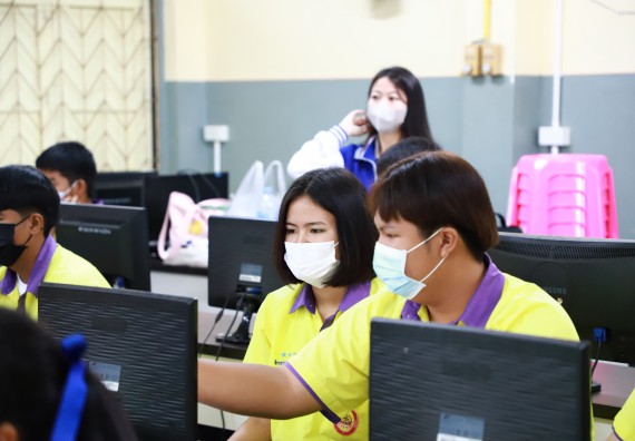 ภาพกิจกรรม  คณะวิทยาศาสตร์และเทคโนโลยี จัดกิจกรรมค่ายวิทยาศาสตร์สัญจร ปีการศึกษา 2565  โรงเรียนทุ่งโพธิ์ทะเลพิทยา