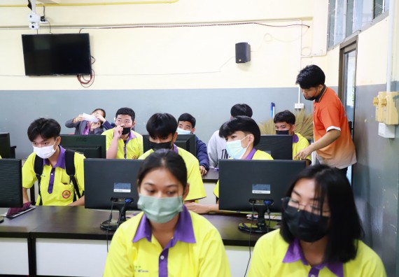 ภาพกิจกรรม  คณะวิทยาศาสตร์และเทคโนโลยี จัดกิจกรรมค่ายวิทยาศาสตร์สัญจร ปีการศึกษา 2565  โรงเรียนทุ่งโพธิ์ทะเลพิทยา