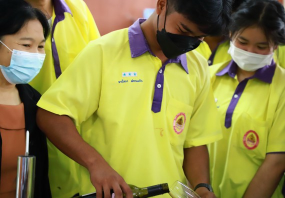 ภาพกิจกรรม  คณะวิทยาศาสตร์และเทคโนโลยี จัดกิจกรรมค่ายวิทยาศาสตร์สัญจร ปีการศึกษา 2565  โรงเรียนทุ่งโพธิ์ทะเลพิทยา