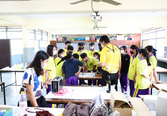 ภาพกิจกรรม  คณะวิทยาศาสตร์และเทคโนโลยี จัดกิจกรรมค่ายวิทยาศาสตร์สัญจร ปีการศึกษา 2565  โรงเรียนทุ่งโพธิ์ทะเลพิทยา