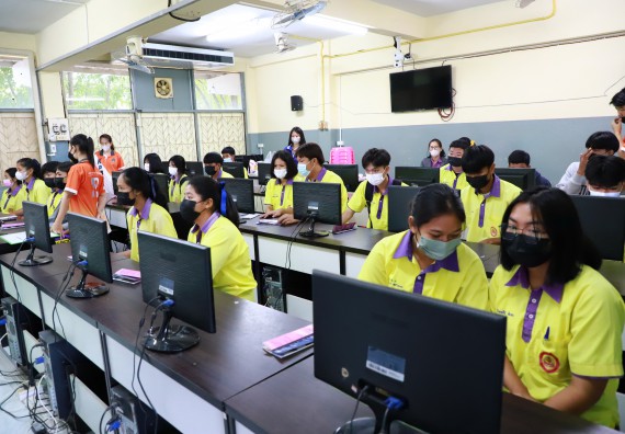 ภาพกิจกรรม  คณะวิทยาศาสตร์และเทคโนโลยี จัดกิจกรรมค่ายวิทยาศาสตร์สัญจร ปีการศึกษา 2565  โรงเรียนทุ่งโพธิ์ทะเลพิทยา