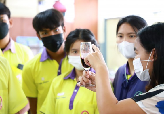 ภาพกิจกรรม  คณะวิทยาศาสตร์และเทคโนโลยี จัดกิจกรรมค่ายวิทยาศาสตร์สัญจร ปีการศึกษา 2565  โรงเรียนทุ่งโพธิ์ทะเลพิทยา