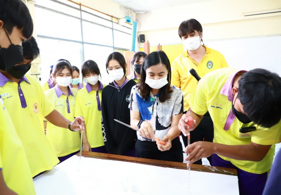 ภาพกิจกรรม  คณะวิทยาศาสตร์และเทคโนโลยี จัดกิจกรรมค่ายวิทยาศาสตร์สัญจร ปีการศึกษา 2565  โรงเรียนทุ่งโพธิ์ทะเลพิทยา