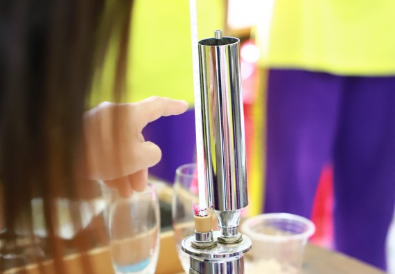 ภาพกิจกรรม  คณะวิทยาศาสตร์และเทคโนโลยี จัดกิจกรรมค่ายวิทยาศาสตร์สัญจร ปีการศึกษา 2565  โรงเรียนทุ่งโพธิ์ทะเลพิทยา