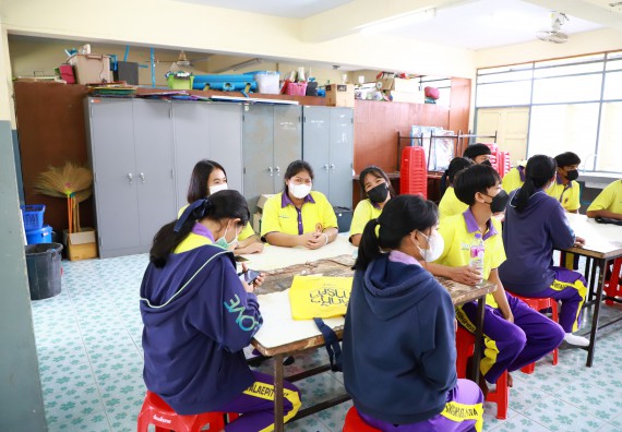 ภาพกิจกรรม  คณะวิทยาศาสตร์และเทคโนโลยี จัดกิจกรรมค่ายวิทยาศาสตร์สัญจร ปีการศึกษา 2565  โรงเรียนทุ่งโพธิ์ทะเลพิทยา