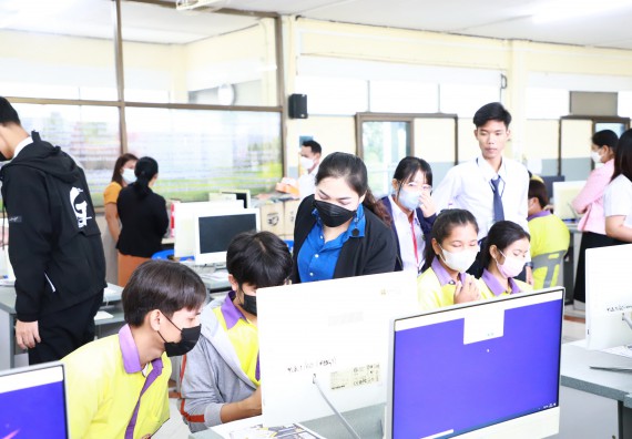 ภาพกิจกรรม  คณะวิทยาศาสตร์และเทคโนโลยี จัดกิจกรรมค่ายวิทยาศาสตร์สัญจร ปีการศึกษา 2565  โรงเรียนทุ่งโพธิ์ทะเลพิทยา