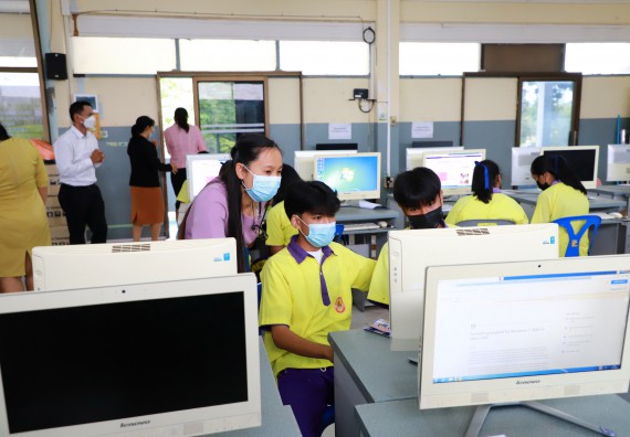 ภาพกิจกรรม  คณะวิทยาศาสตร์และเทคโนโลยี จัดกิจกรรมค่ายวิทยาศาสตร์สัญจร ปีการศึกษา 2565  โรงเรียนทุ่งโพธิ์ทะเลพิทยา