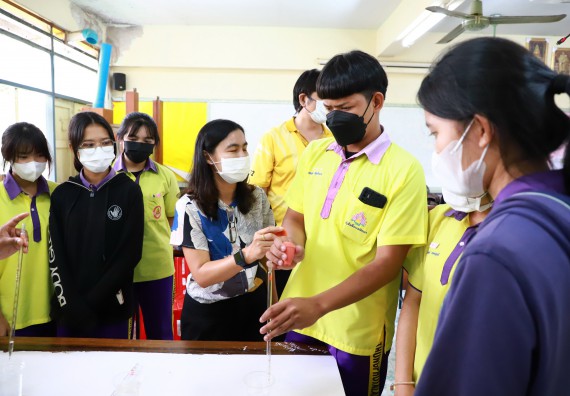 ภาพกิจกรรม  คณะวิทยาศาสตร์และเทคโนโลยี จัดกิจกรรมค่ายวิทยาศาสตร์สัญจร ปีการศึกษา 2565  โรงเรียนทุ่งโพธิ์ทะเลพิทยา