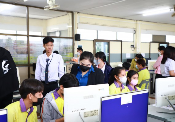 ภาพกิจกรรม  คณะวิทยาศาสตร์และเทคโนโลยี จัดกิจกรรมค่ายวิทยาศาสตร์สัญจร ปีการศึกษา 2565  โรงเรียนทุ่งโพธิ์ทะเลพิทยา