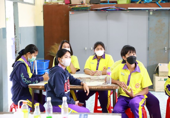 ภาพกิจกรรม  คณะวิทยาศาสตร์และเทคโนโลยี จัดกิจกรรมค่ายวิทยาศาสตร์สัญจร ปีการศึกษา 2565  โรงเรียนทุ่งโพธิ์ทะเลพิทยา