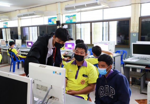 ภาพกิจกรรม  คณะวิทยาศาสตร์และเทคโนโลยี จัดกิจกรรมค่ายวิทยาศาสตร์สัญจร ปีการศึกษา 2565  โรงเรียนทุ่งโพธิ์ทะเลพิทยา