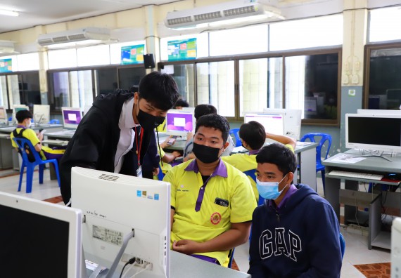 ภาพกิจกรรม  คณะวิทยาศาสตร์และเทคโนโลยี จัดกิจกรรมค่ายวิทยาศาสตร์สัญจร ปีการศึกษา 2565  โรงเรียนทุ่งโพธิ์ทะเลพิทยา