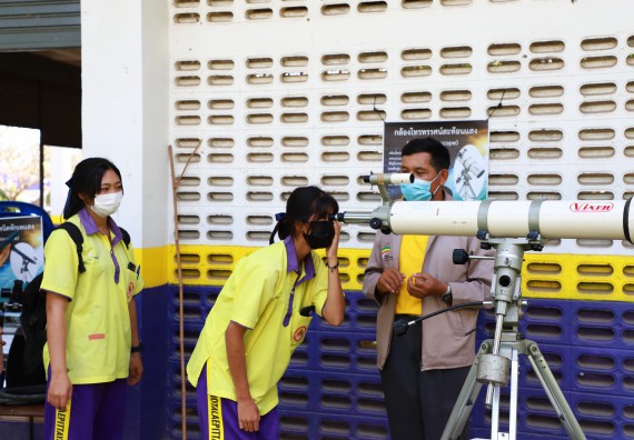 ภาพกิจกรรม  คณะวิทยาศาสตร์และเทคโนโลยี จัดกิจกรรมค่ายวิทยาศาสตร์สัญจร ปีการศึกษา 2565  โรงเรียนทุ่งโพธิ์ทะเลพิทยา