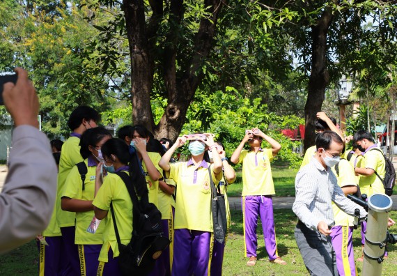 ภาพกิจกรรม  คณะวิทยาศาสตร์และเทคโนโลยี จัดกิจกรรมค่ายวิทยาศาสตร์สัญจร ปีการศึกษา 2565  โรงเรียนทุ่งโพธิ์ทะเลพิทยา