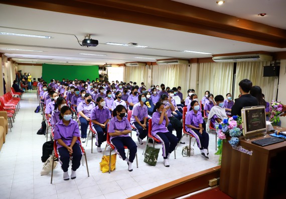 ภาพกิจกรรม  คณะวิทยาศาสตร์และเทคโนโลยี จัดกิจกรรมค่ายวิทยาศาสตร์สัญจร ปีการศึกษา 2565 โรงเรียนขาณุวิทยา