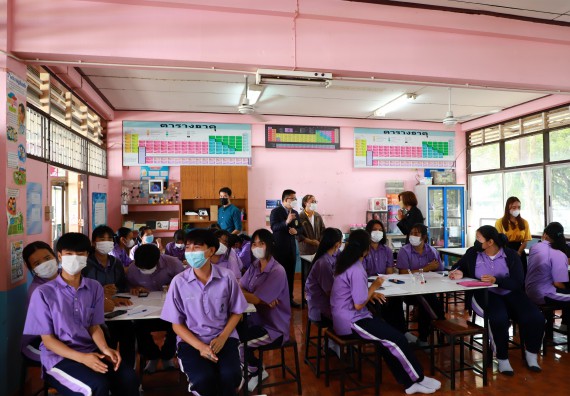 ภาพกิจกรรม  คณะวิทยาศาสตร์และเทคโนโลยี จัดกิจกรรมค่ายวิทยาศาสตร์สัญจร ปีการศึกษา 2565 โรงเรียนขาณุวิทยา