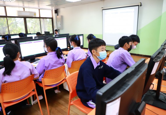 ภาพกิจกรรม  คณะวิทยาศาสตร์และเทคโนโลยี จัดกิจกรรมค่ายวิทยาศาสตร์สัญจร ปีการศึกษา 2565 โรงเรียนขาณุวิทยา