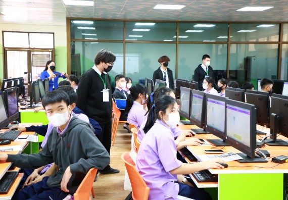 ภาพกิจกรรม  คณะวิทยาศาสตร์และเทคโนโลยี จัดกิจกรรมค่ายวิทยาศาสตร์สัญจร ปีการศึกษา 2565 โรงเรียนขาณุวิทยา