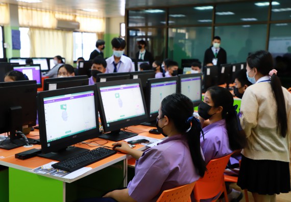 ภาพกิจกรรม  คณะวิทยาศาสตร์และเทคโนโลยี จัดกิจกรรมค่ายวิทยาศาสตร์สัญจร ปีการศึกษา 2565 โรงเรียนขาณุวิทยา