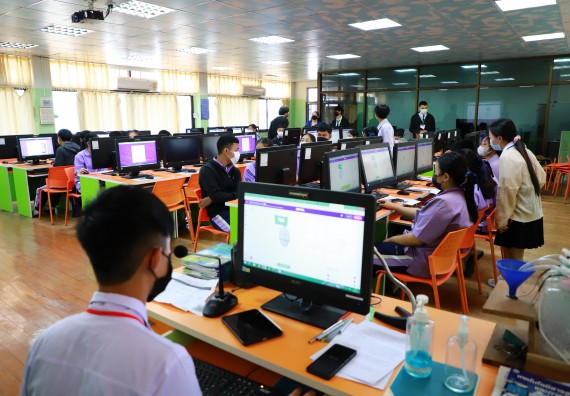 ภาพกิจกรรม  คณะวิทยาศาสตร์และเทคโนโลยี จัดกิจกรรมค่ายวิทยาศาสตร์สัญจร ปีการศึกษา 2565 โรงเรียนขาณุวิทยา