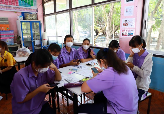 ภาพกิจกรรม  คณะวิทยาศาสตร์และเทคโนโลยี จัดกิจกรรมค่ายวิทยาศาสตร์สัญจร ปีการศึกษา 2565 โรงเรียนขาณุวิทยา