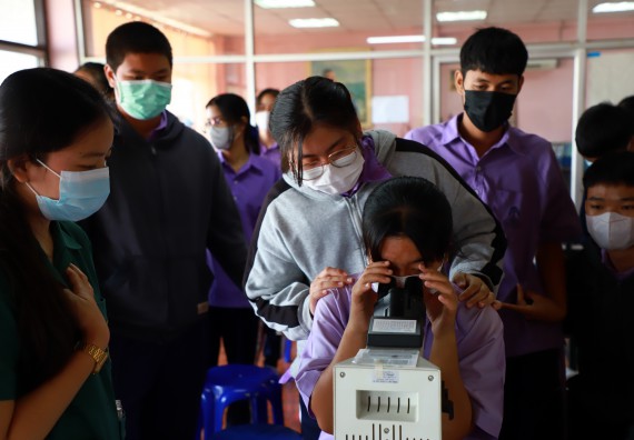 ภาพกิจกรรม  คณะวิทยาศาสตร์และเทคโนโลยี จัดกิจกรรมค่ายวิทยาศาสตร์สัญจร ปีการศึกษา 2565 โรงเรียนขาณุวิทยา