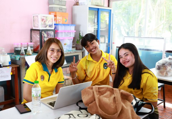 ภาพกิจกรรม  คณะวิทยาศาสตร์และเทคโนโลยี จัดกิจกรรมค่ายวิทยาศาสตร์สัญจร ปีการศึกษา 2565 โรงเรียนขาณุวิทยา