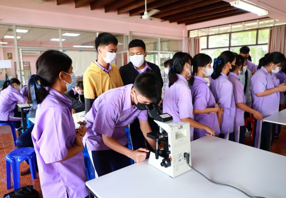 ภาพกิจกรรม  คณะวิทยาศาสตร์และเทคโนโลยี จัดกิจกรรมค่ายวิทยาศาสตร์สัญจร ปีการศึกษา 2565 โรงเรียนขาณุวิทยา