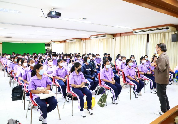 ภาพกิจกรรม  คณะวิทยาศาสตร์และเทคโนโลยี จัดกิจกรรมค่ายวิทยาศาสตร์สัญจร ปีการศึกษา 2565 โรงเรียนขาณุวิทยา