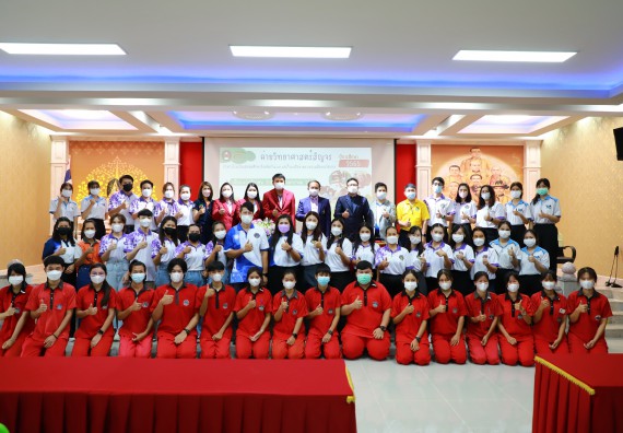 ภาพกิจกรรม   คณะวิทยาศาสตร์และเทคโนโลยี จัดกิจกรรมค่ายวิทยาศาสตร์สัญจร ปีการศึกษา 2565 ให้กับนักเรียนระดับชั้นมัธยมศึกษาตอนปลาย โรงเรียนพรานกระต่ายพิทยาคม