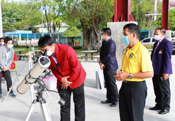 ภาพกิจกรรม   คณะวิทยาศาสตร์และเทคโนโลยี จัดกิจกรรมค่ายวิทยาศาสตร์สัญจร ปีการศึกษา 2565 ให้กับนักเรียนระดับชั้นมัธยมศึกษาตอนปลาย โรงเรียนพรานกระต่ายพิทยาคม