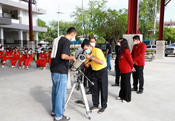 ภาพกิจกรรม   คณะวิทยาศาสตร์และเทคโนโลยี จัดกิจกรรมค่ายวิทยาศาสตร์สัญจร ปีการศึกษา 2565 ให้กับนักเรียนระดับชั้นมัธยมศึกษาตอนปลาย โรงเรียนพรานกระต่ายพิทยาคม