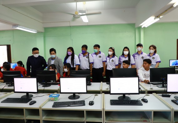 ภาพกิจกรรม   คณะวิทยาศาสตร์และเทคโนโลยี จัดกิจกรรมค่ายวิทยาศาสตร์สัญจร ปีการศึกษา 2565 ให้กับนักเรียนระดับชั้นมัธยมศึกษาตอนปลาย โรงเรียนพรานกระต่ายพิทยาคม