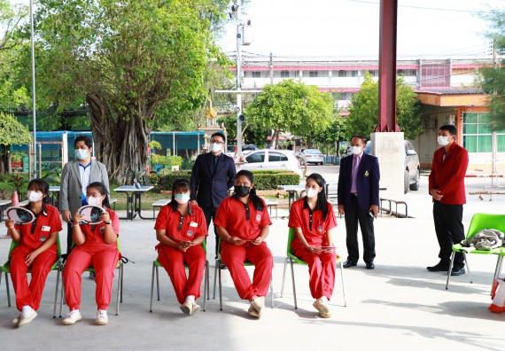 ภาพกิจกรรม   คณะวิทยาศาสตร์และเทคโนโลยี จัดกิจกรรมค่ายวิทยาศาสตร์สัญจร ปีการศึกษา 2565 ให้กับนักเรียนระดับชั้นมัธยมศึกษาตอนปลาย โรงเรียนพรานกระต่ายพิทยาคม